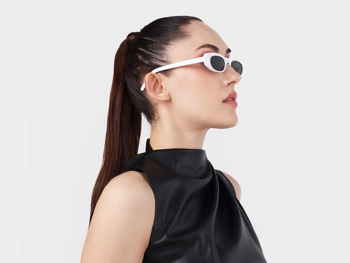 White Full Rim Rectangle Sunglasses 1