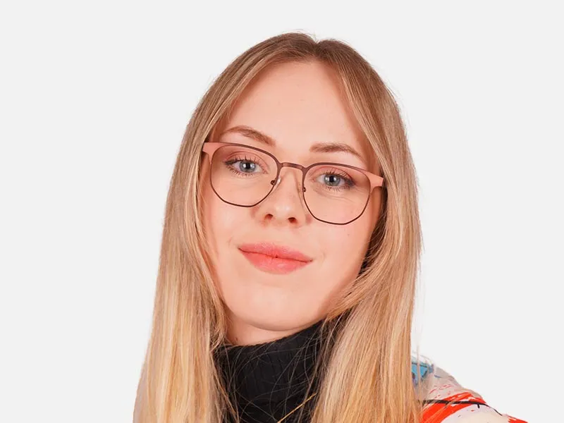 Women Model View