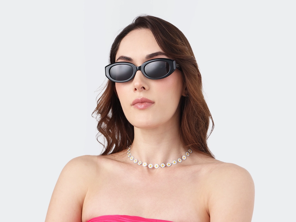 Women Model View