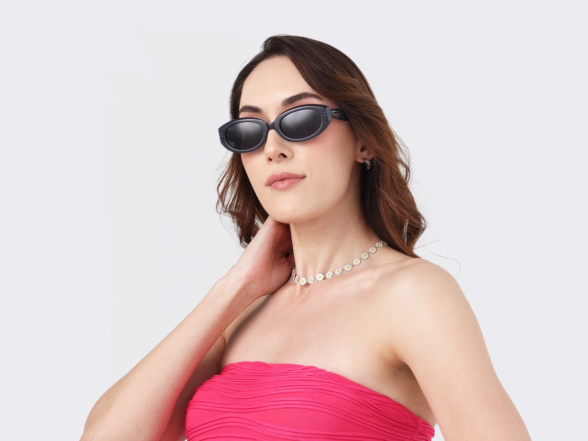 Women Model View