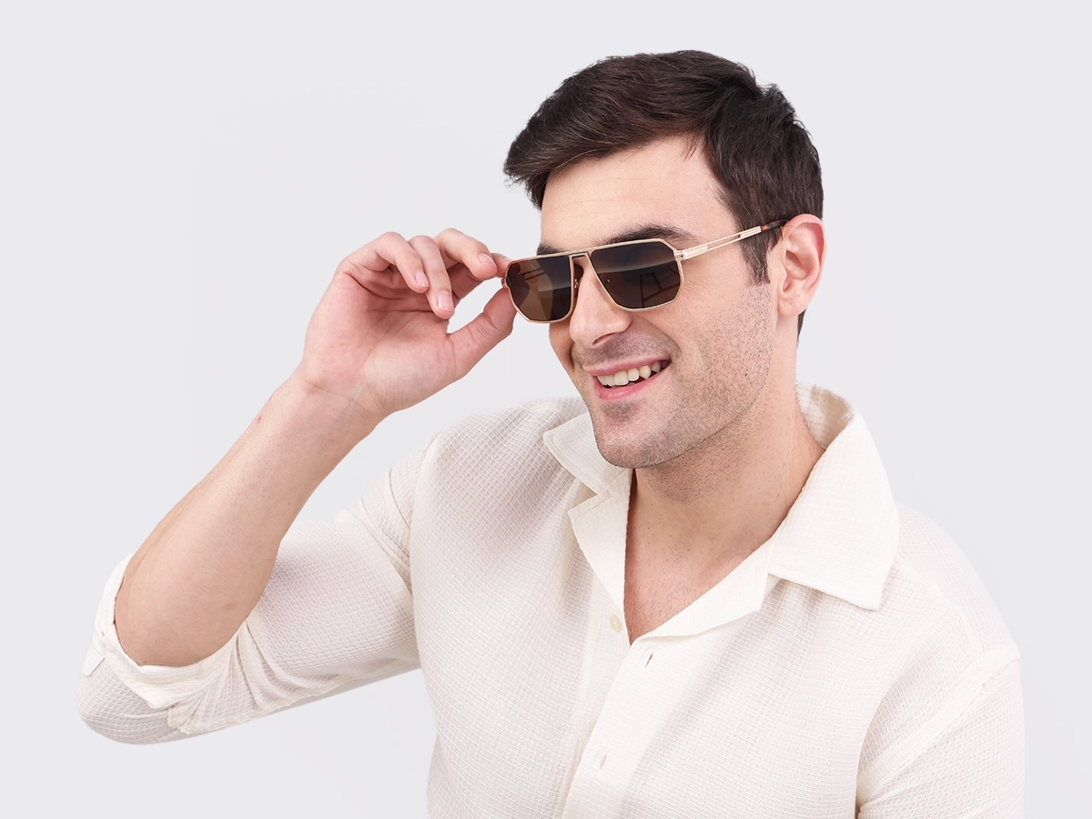Matte Champagne Gold Pilot Sunglasses-1