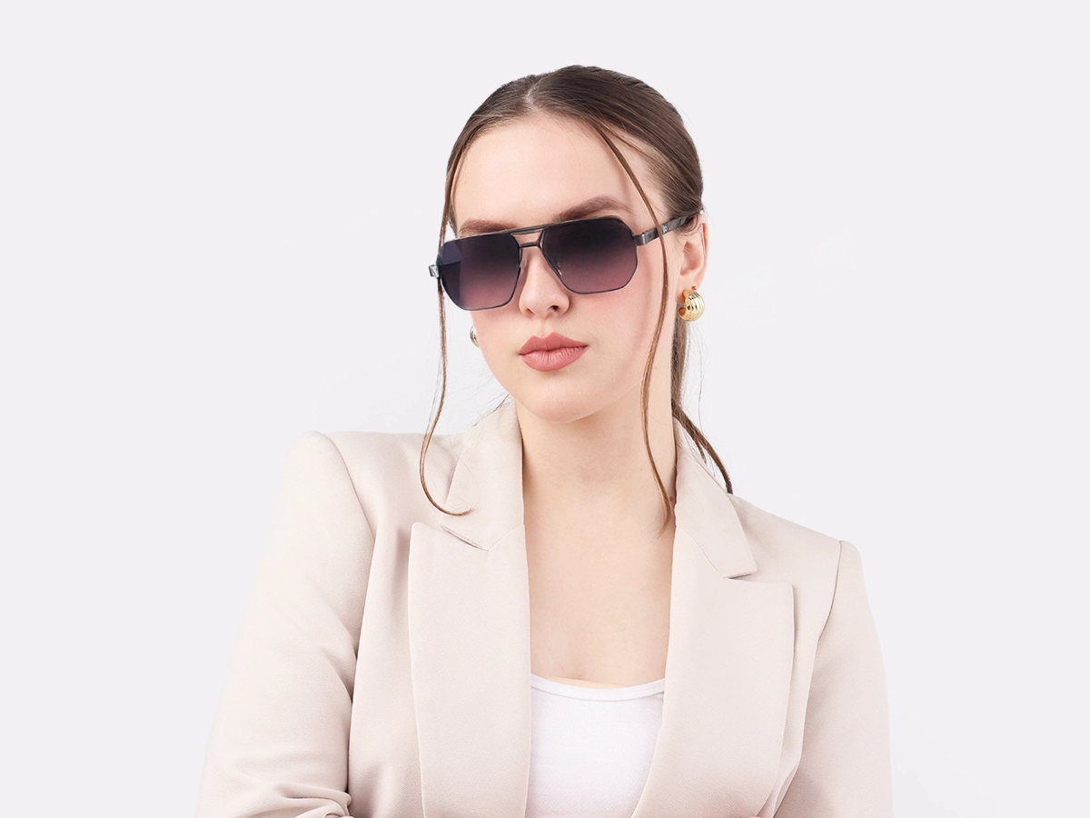 Women Model View