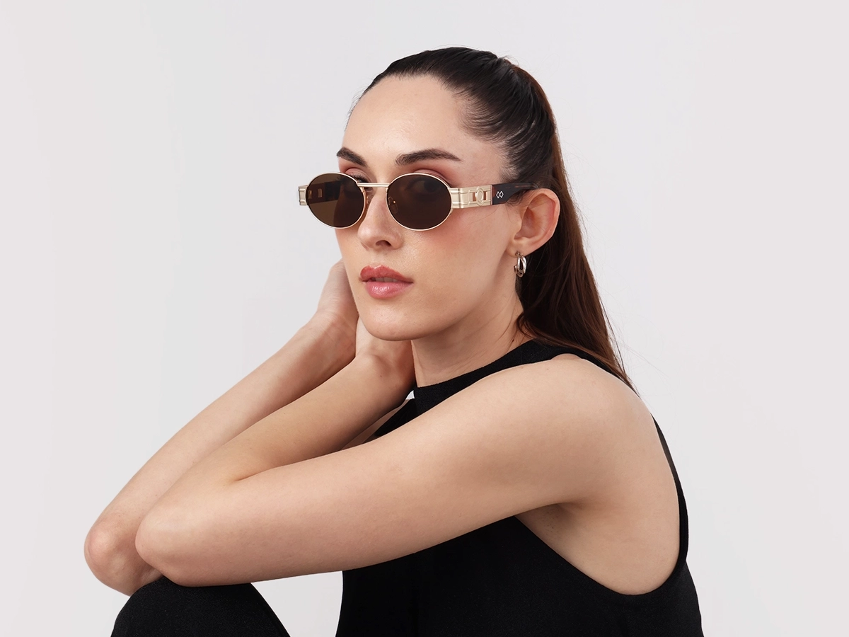 Women Model View