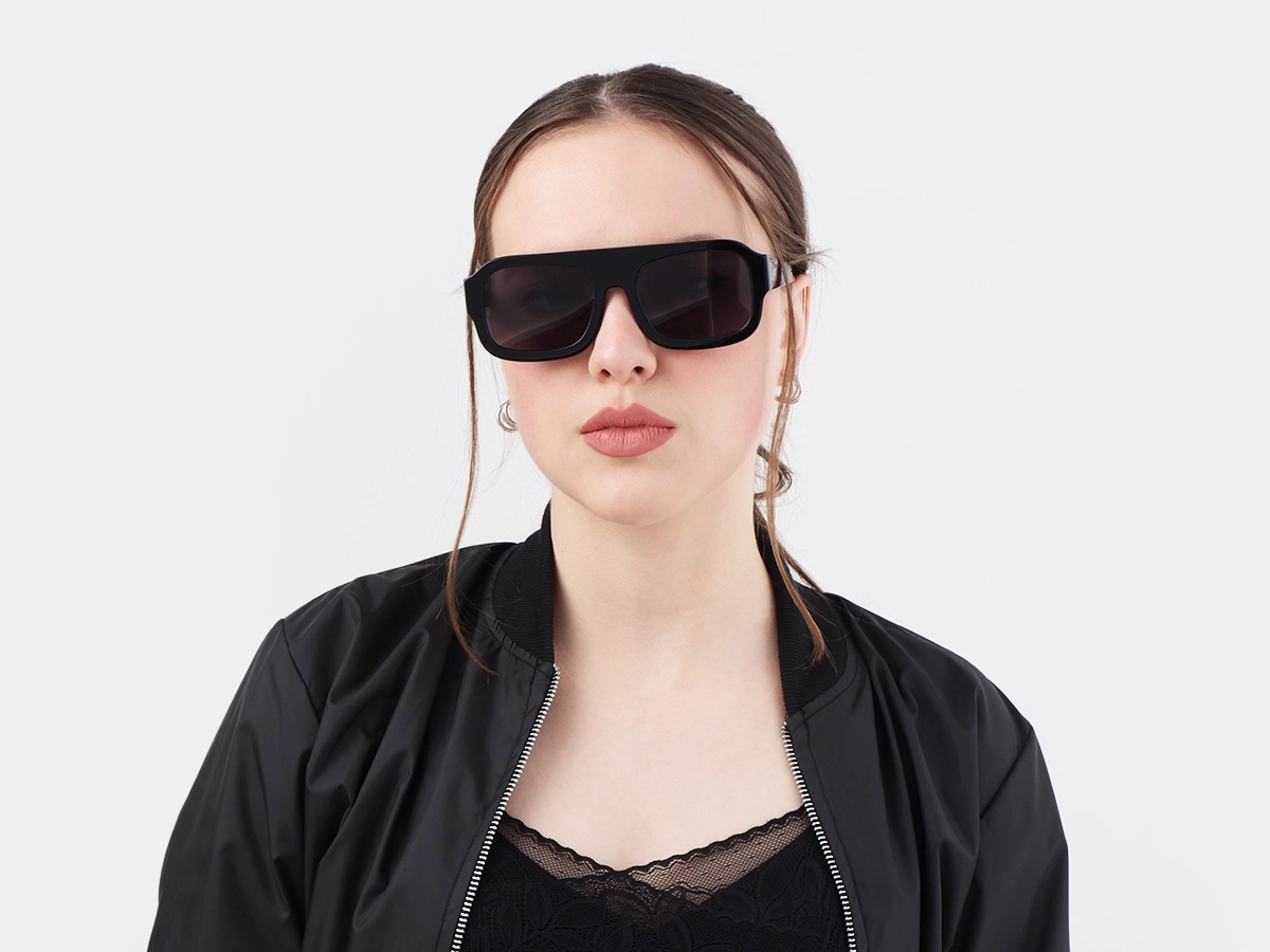 Women Model View