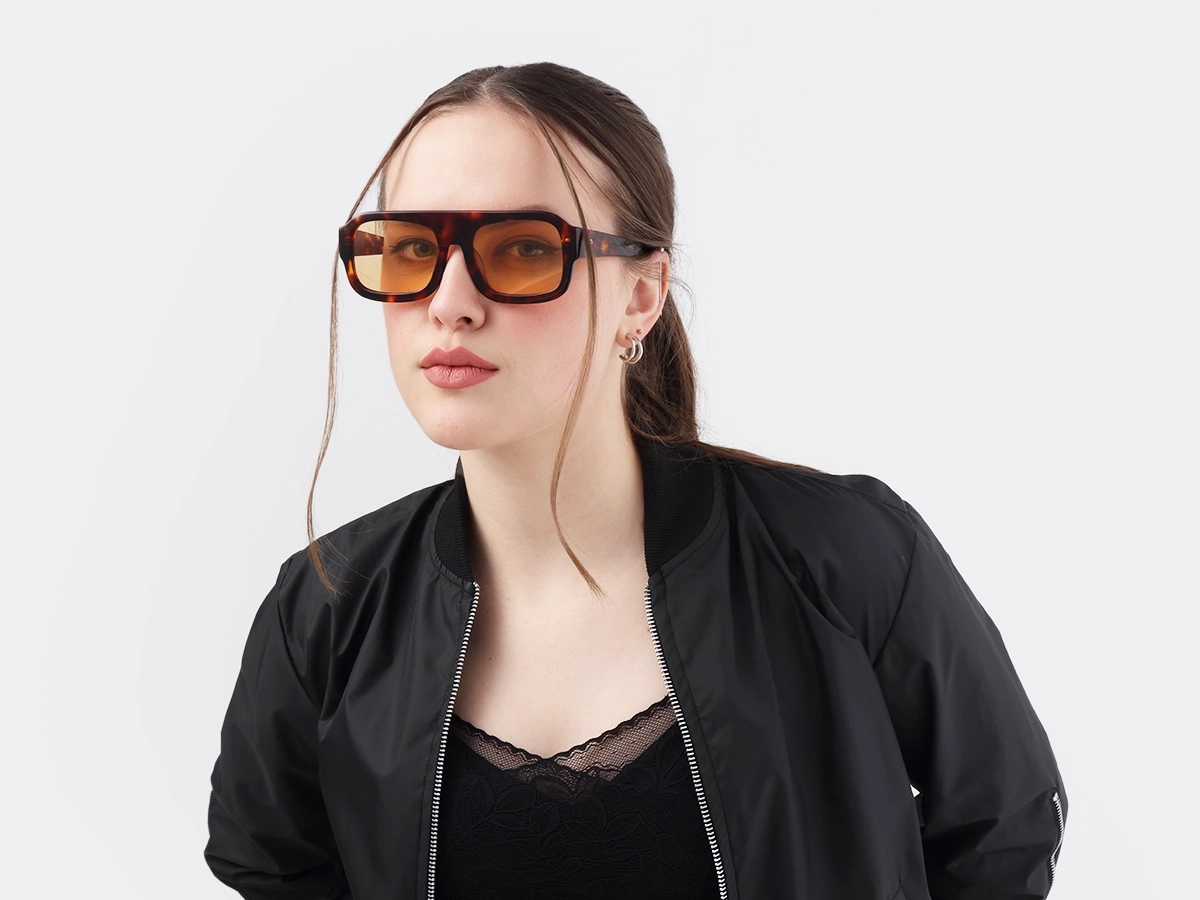 Women Model View