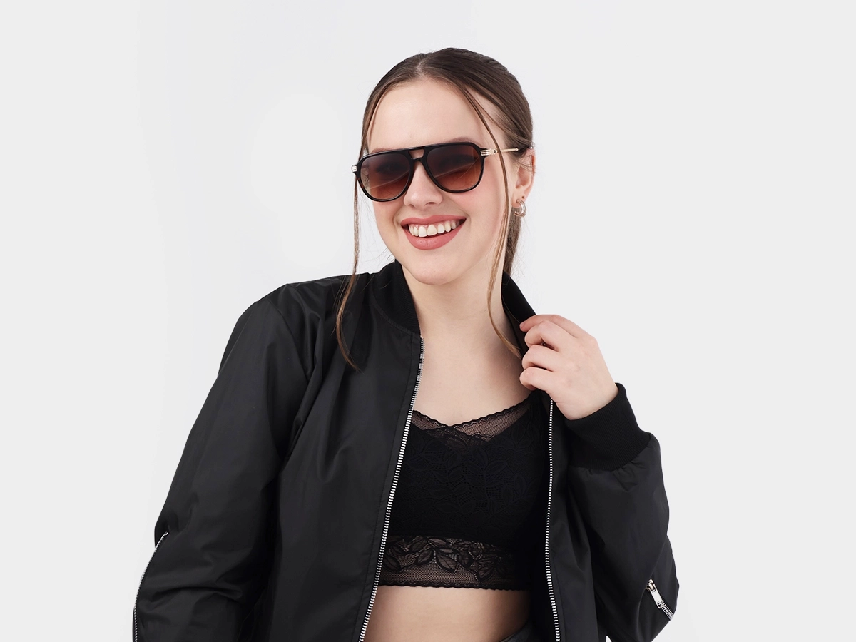 Women Model View