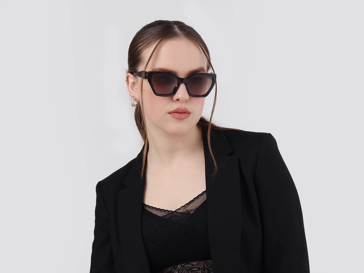 Honey Tortoise Cat-Eye Geometric Sunglasses-1