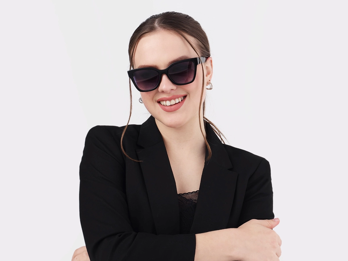 Women Model View