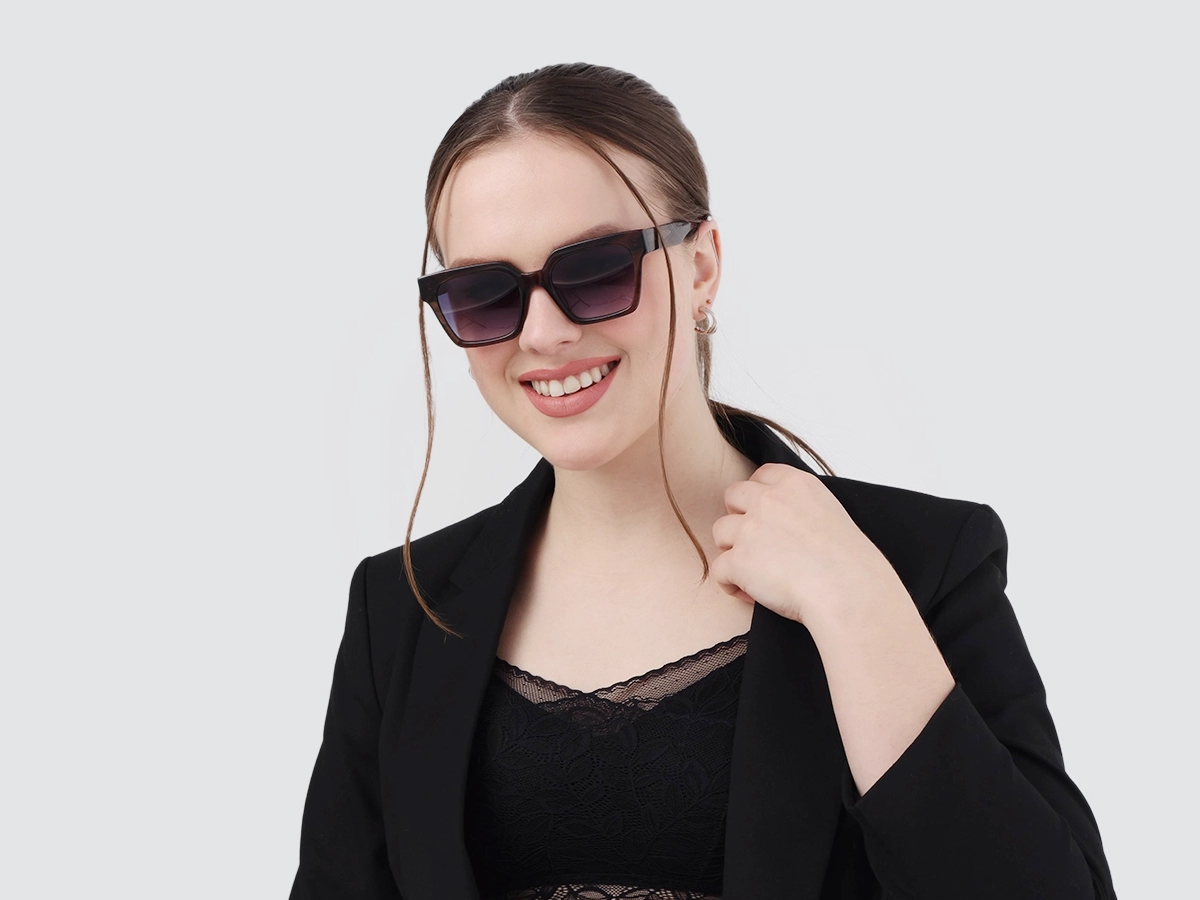 Women Model View