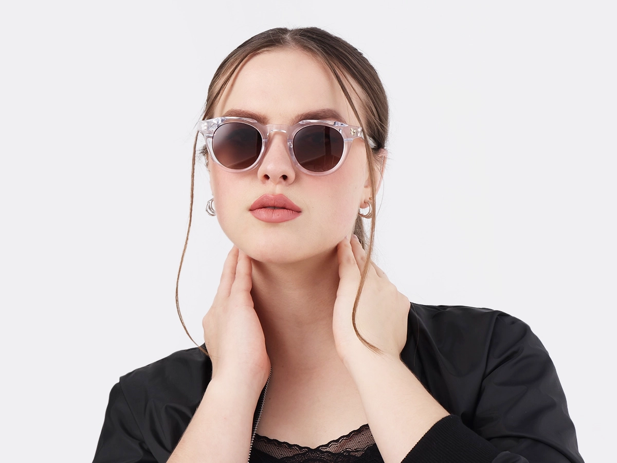 Women Model View