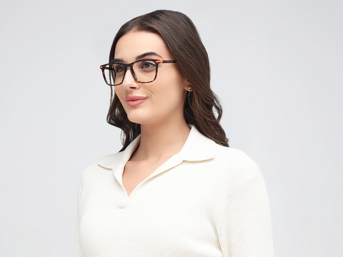 Tortoise Shell Rectangle Glasses 1