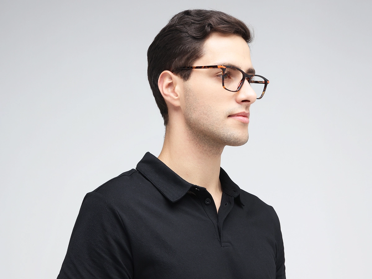 Tortoise Shell Rectangle Glasses 1
