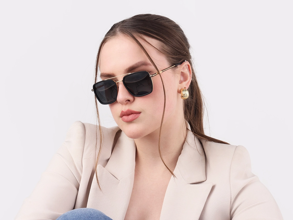Women Model View