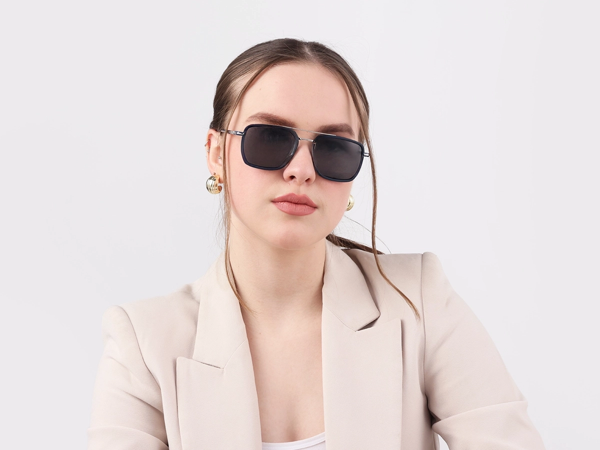 Women Model View