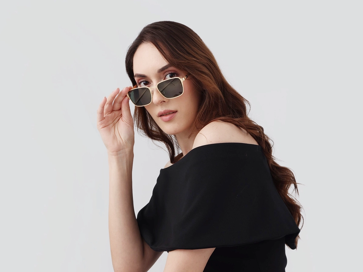 Matte Gold Rectangle Metal Full-Rim Sunglasses 1