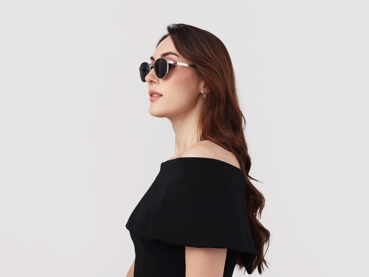 Matte Silver Round Metal Full-Rim Sunglasses 1