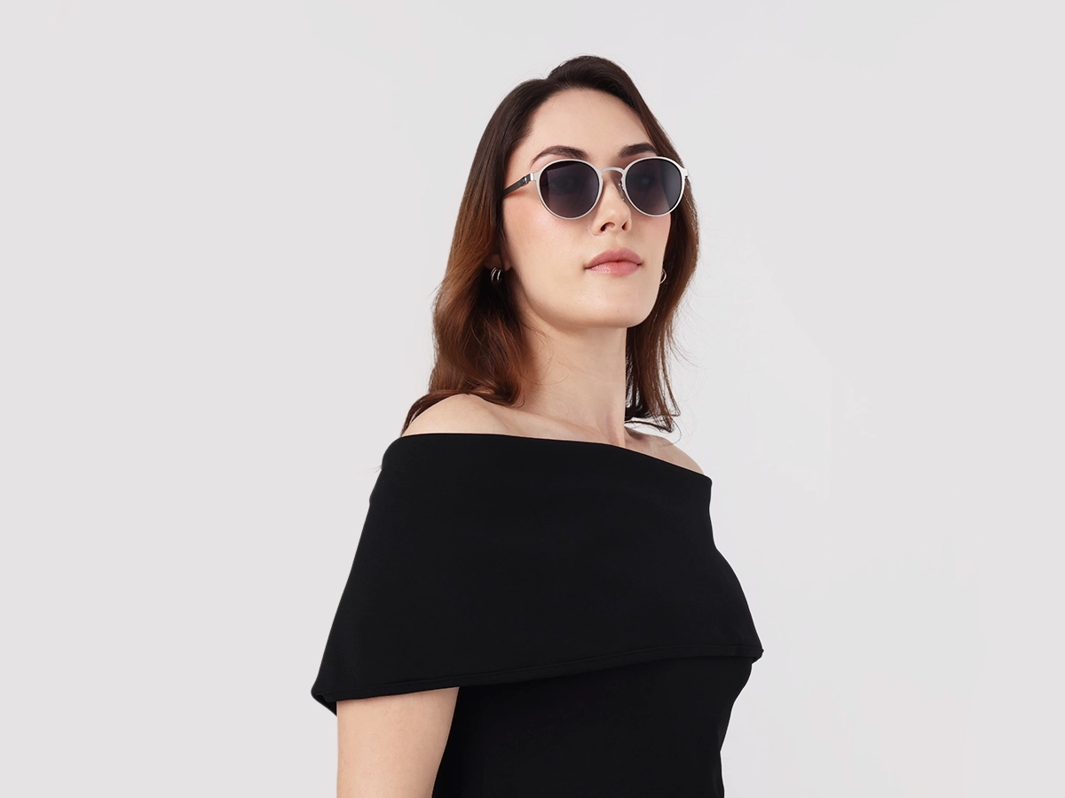 Matte Silver Keyhole Bridge Round Frame Sunglasses 1
