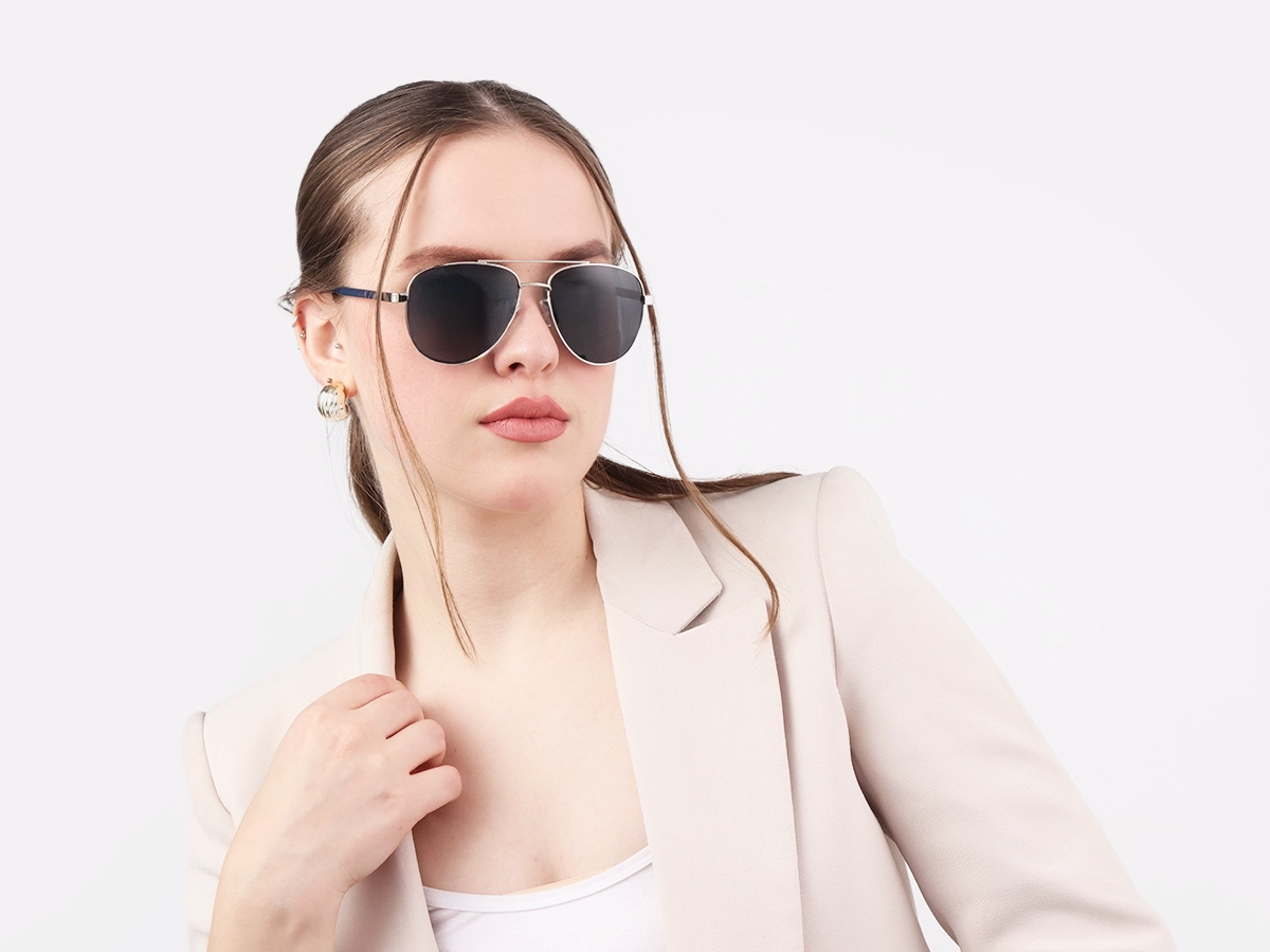 Women Model View
