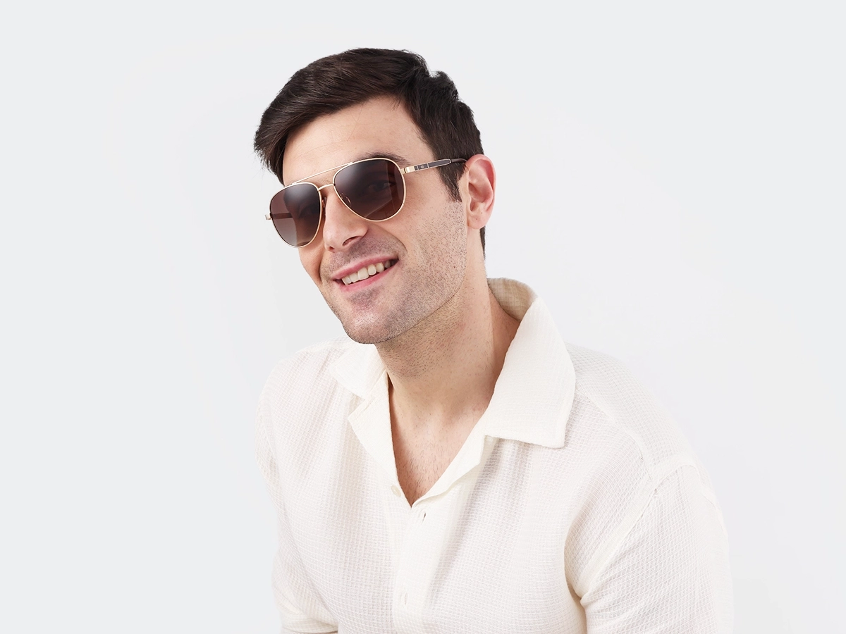 Gold Lightweight Full Rim Metal Sunglasses 1