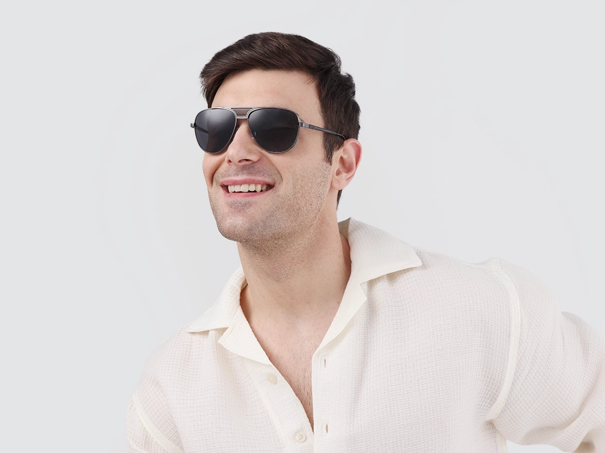Gunmetal Pilot Sunglasses With Nose Pad 1