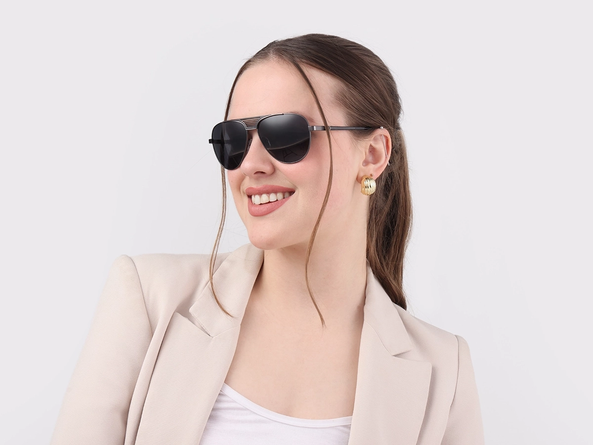 Gunmetal Pilot Sunglasses With Nose Pad 1