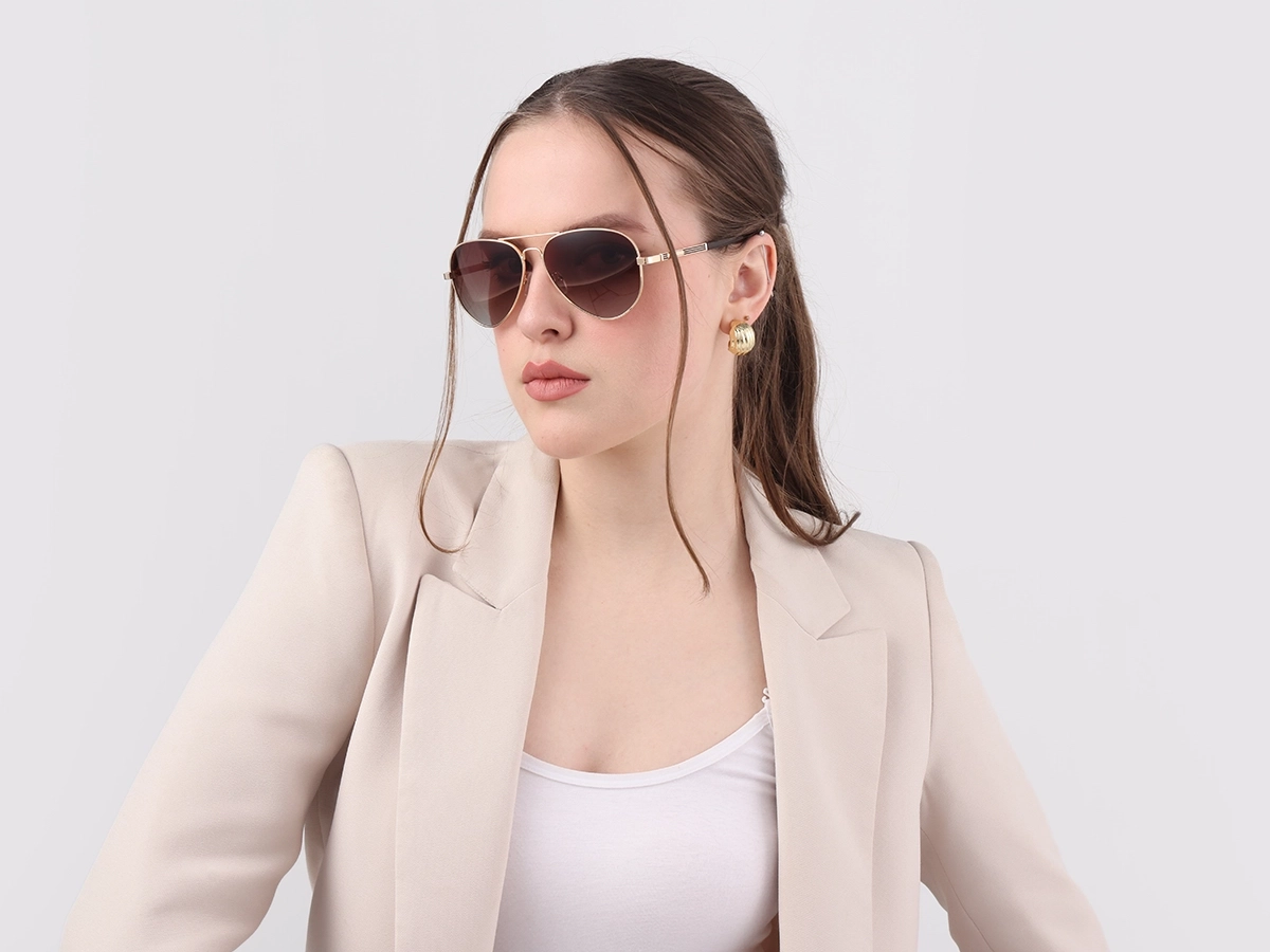 Women Model View