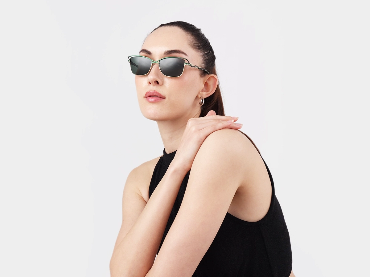 Women Model View