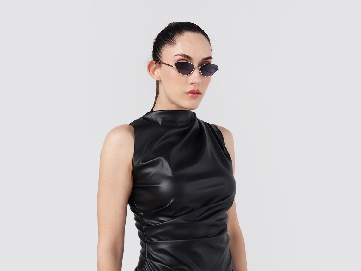 Women Model View