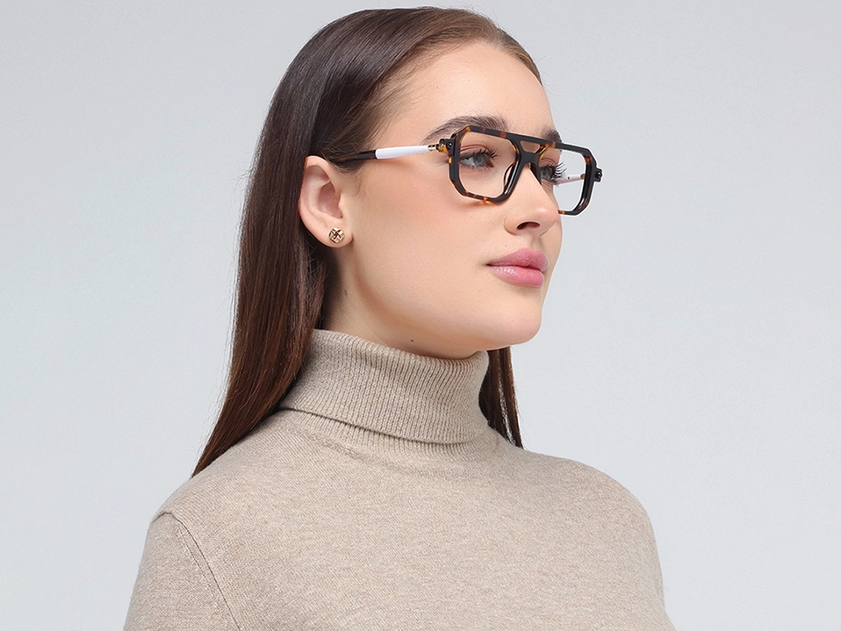 Rectangular Tortoise Glasses 1