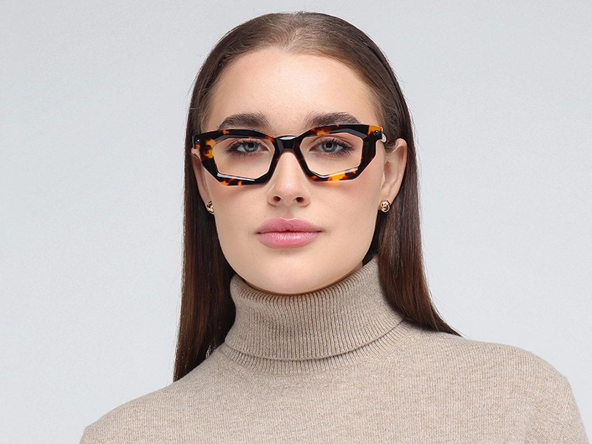 Women Model View