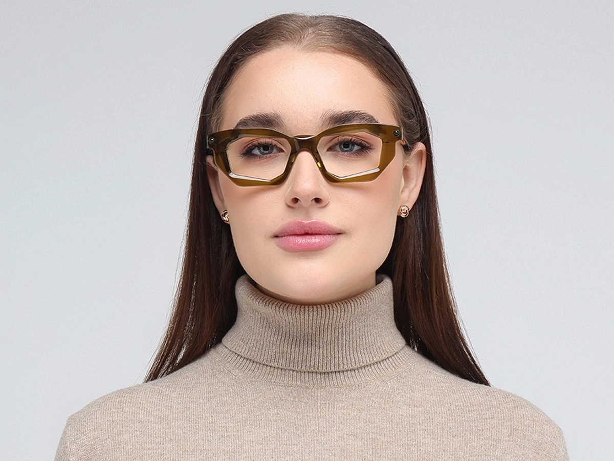 Women Model View