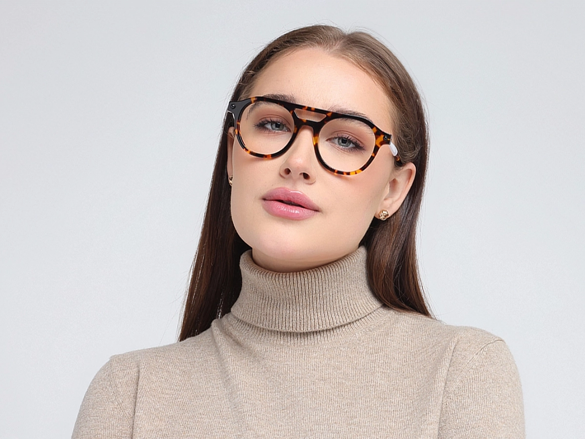 Women Model View