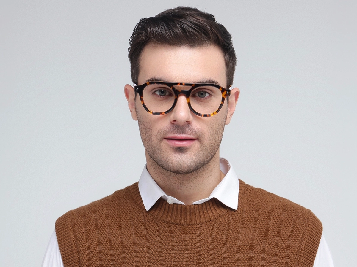 Round Tortoise Shell Reading Glasses 1