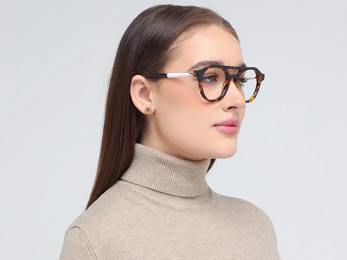 Round Tortoise Shell Reading Glasses 1