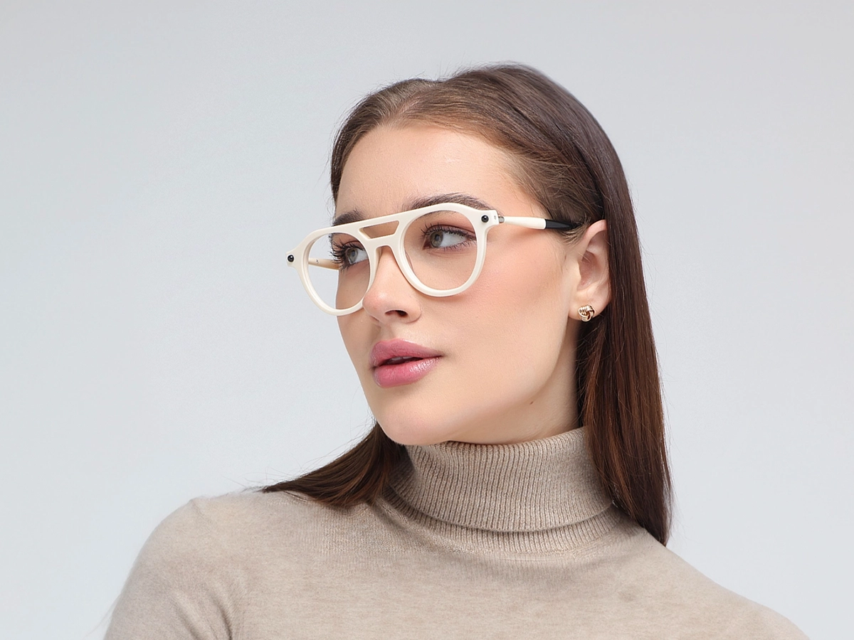 White Circle Glasses 1