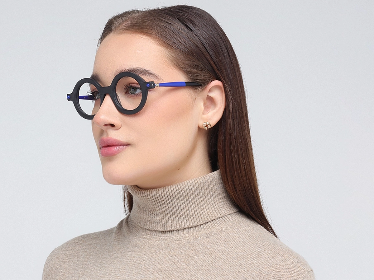 Matte Black Round Oval Eyeglasses 1