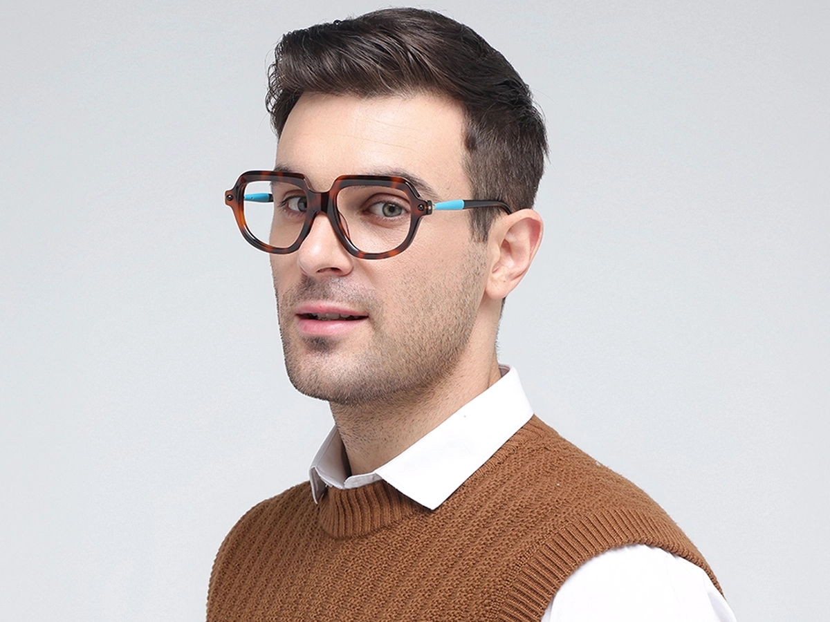 Gold And Tortoise Shell Glasses 1