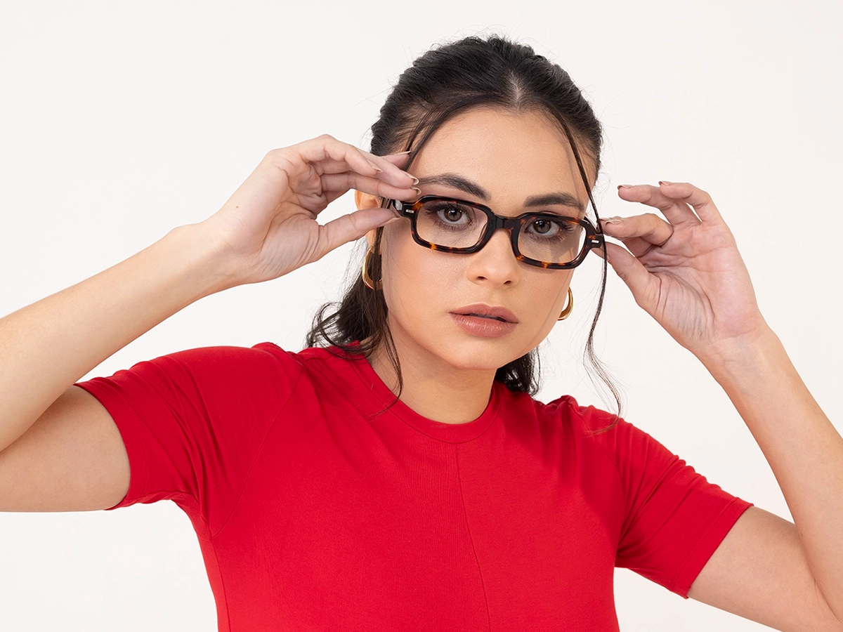 Tortoise Shell Rectangle Glasses 1