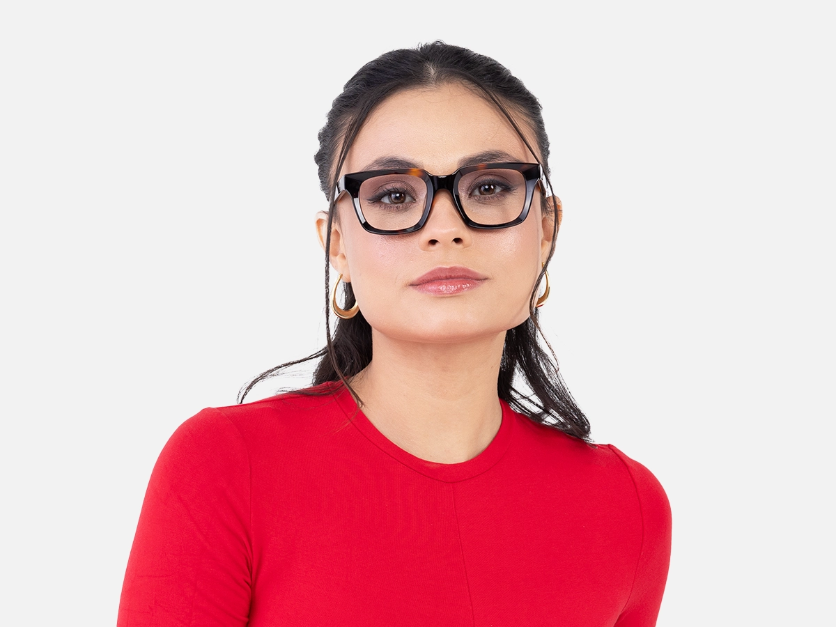 Women Model View