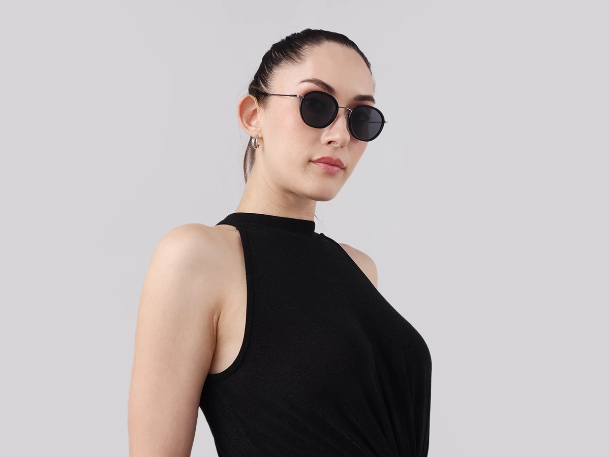 Women Model View