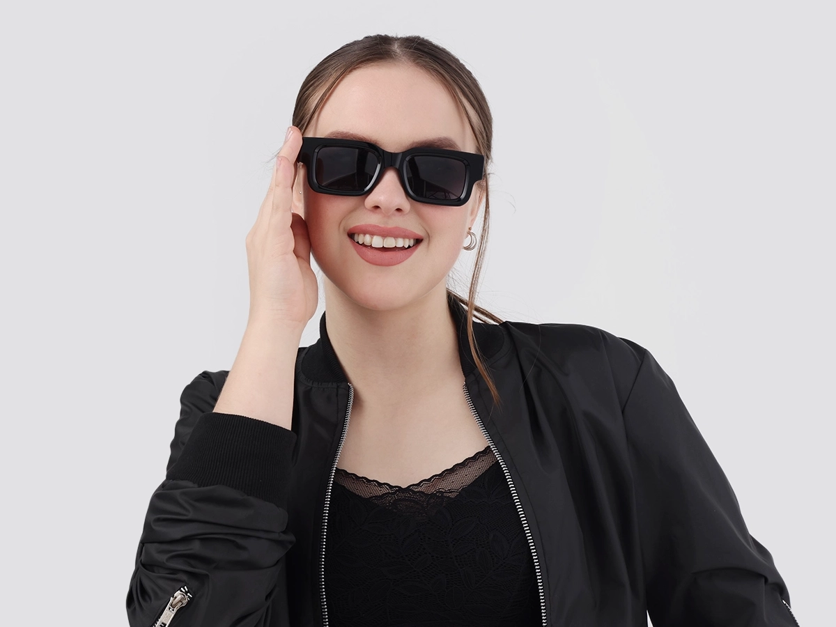 Women Model View