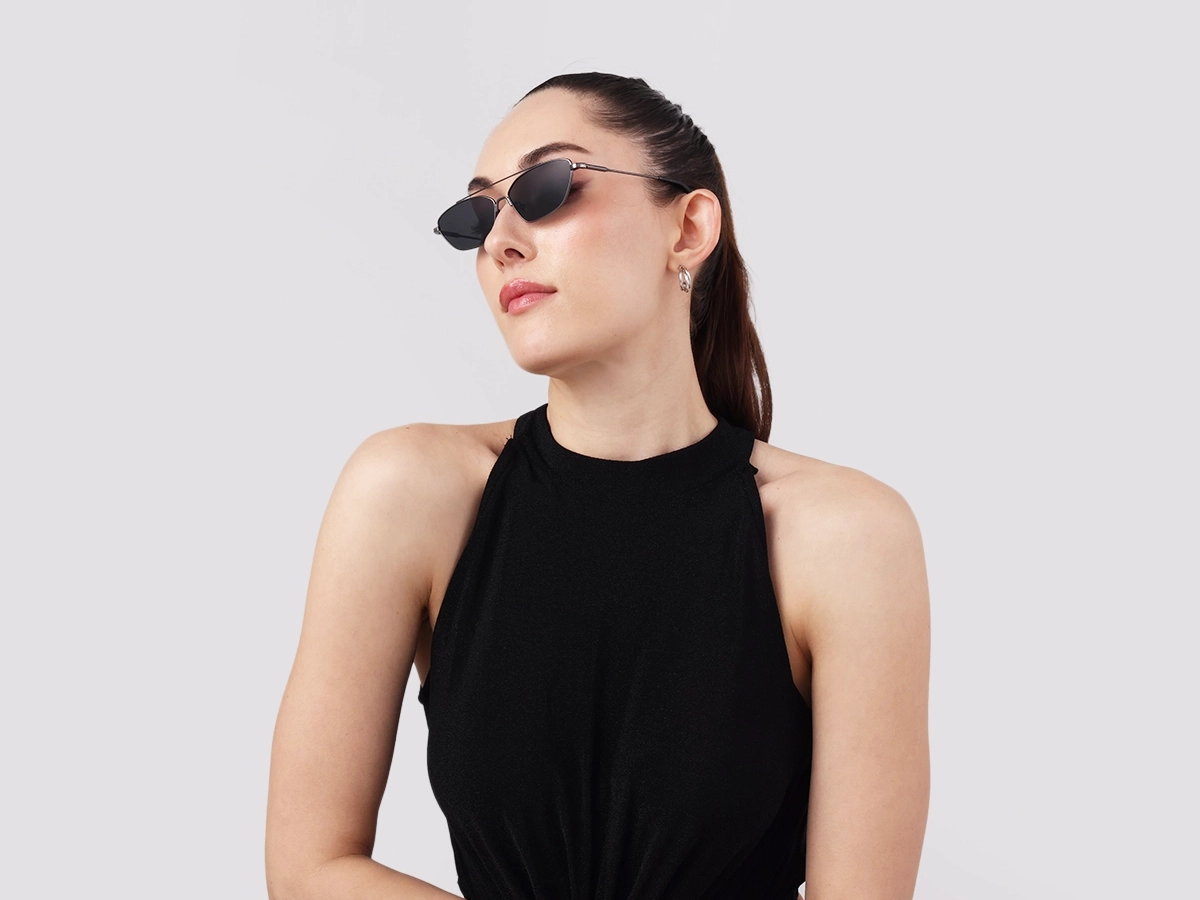 Gold Rectangle Geometric Full-Rim Sunglasses  1