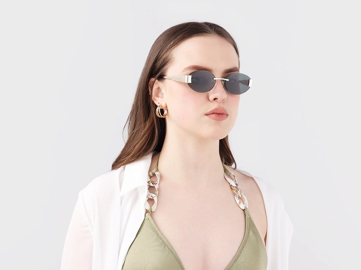 Women Model View