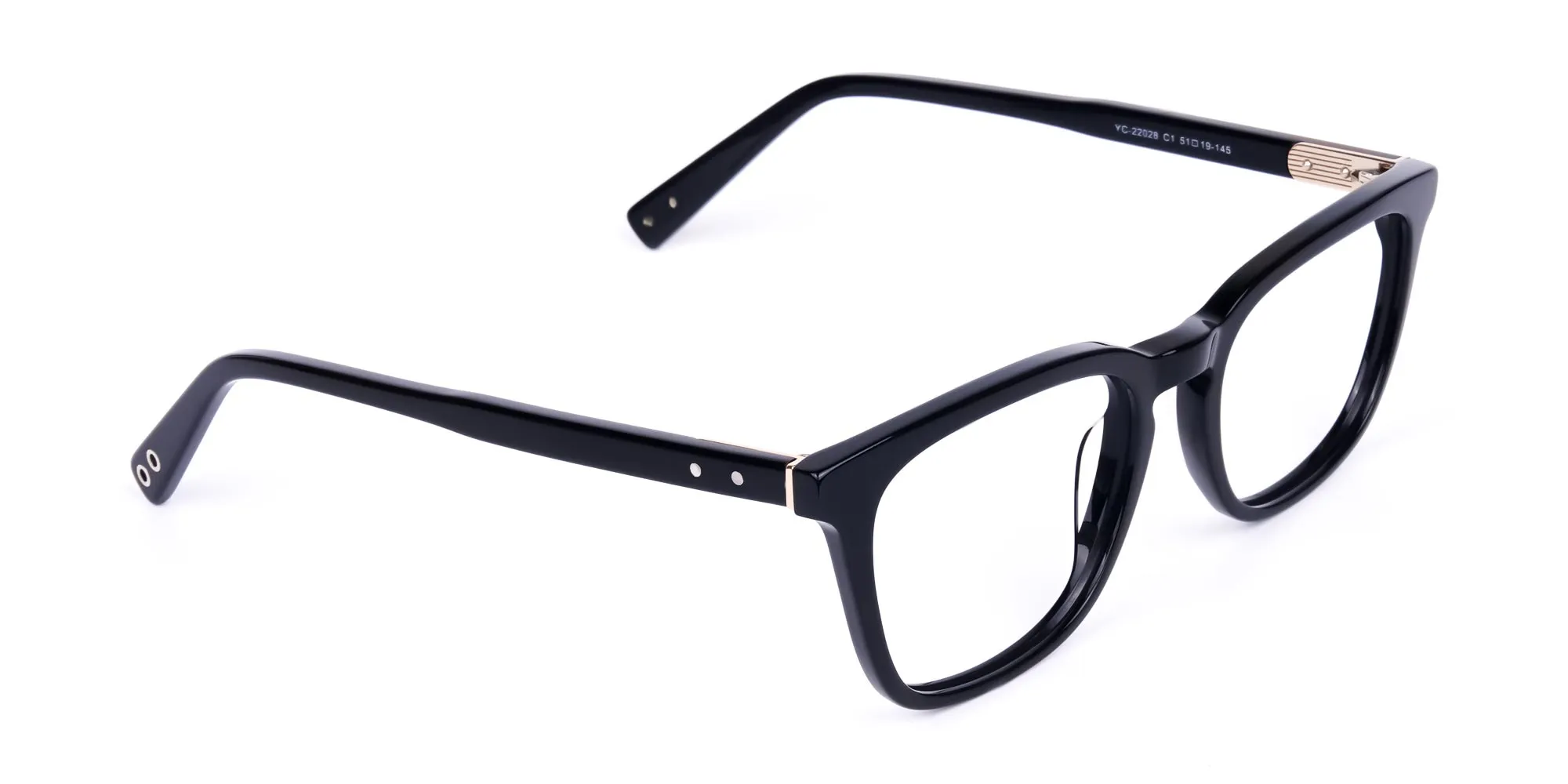 Stylish-Black-Wayfarer-Glasses-2