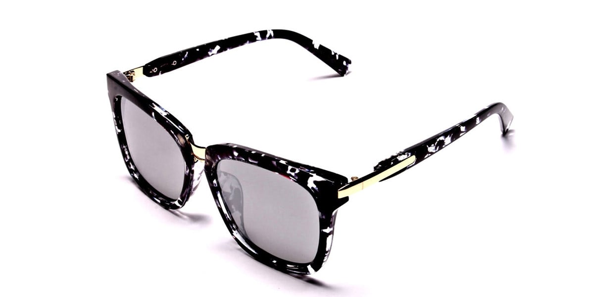 Black and White Oversized Wayfarer Sunglasses