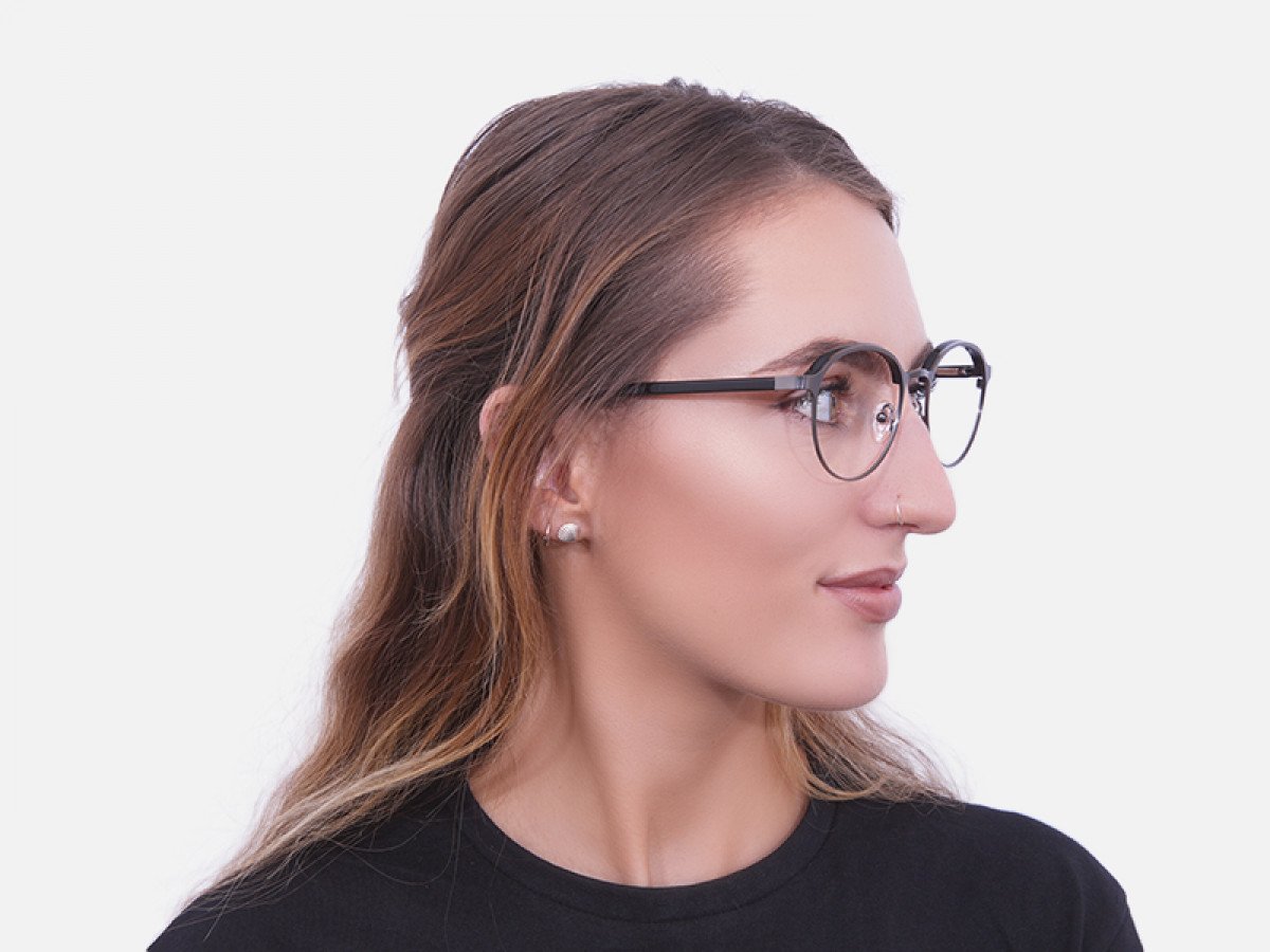 Black Mixed Material Round Glasses