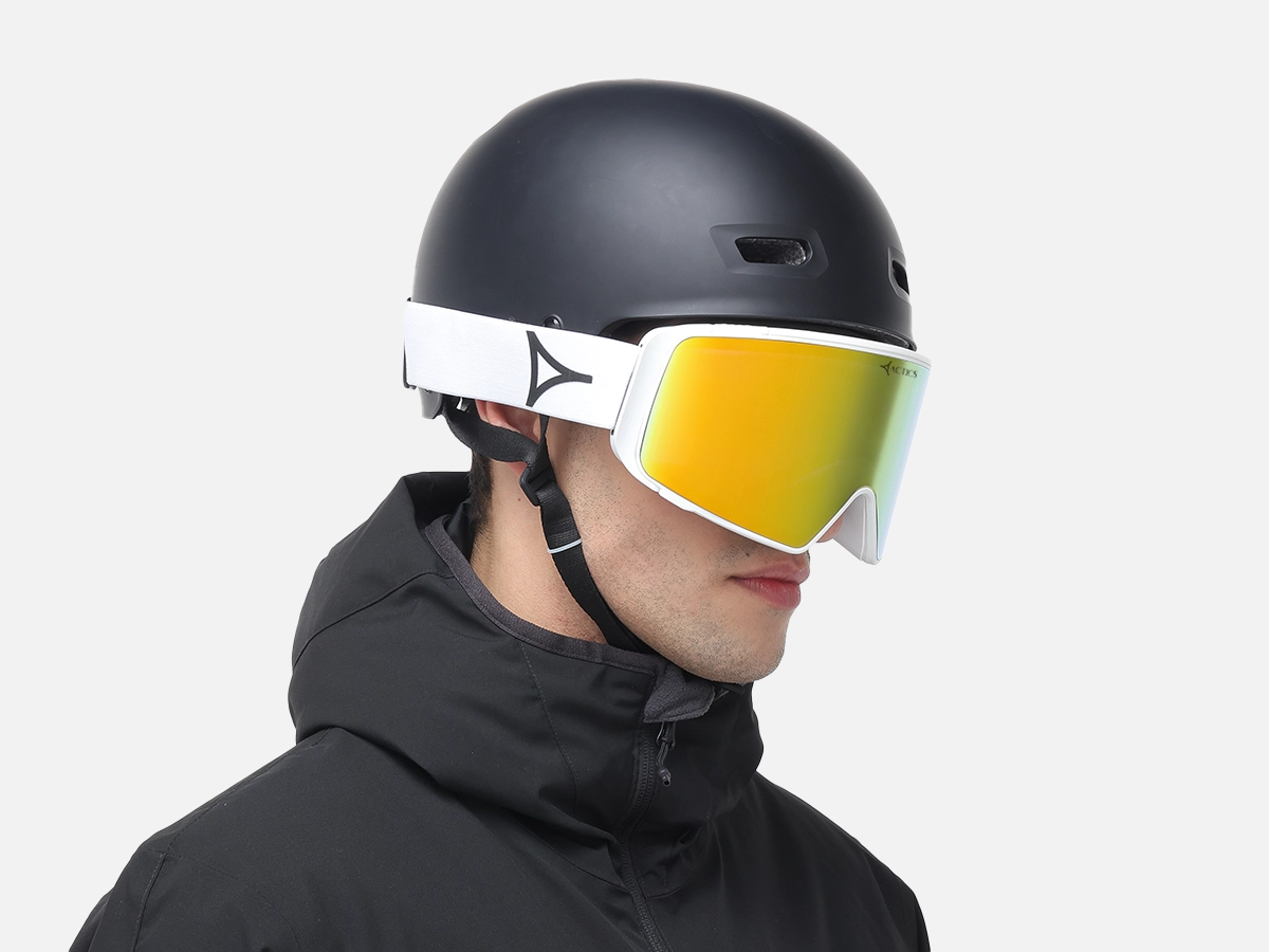 White Ski Goggles for Pro Skiers - 1