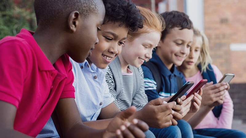 Kids’ screen time: Why is it a problem and what can parents do?
