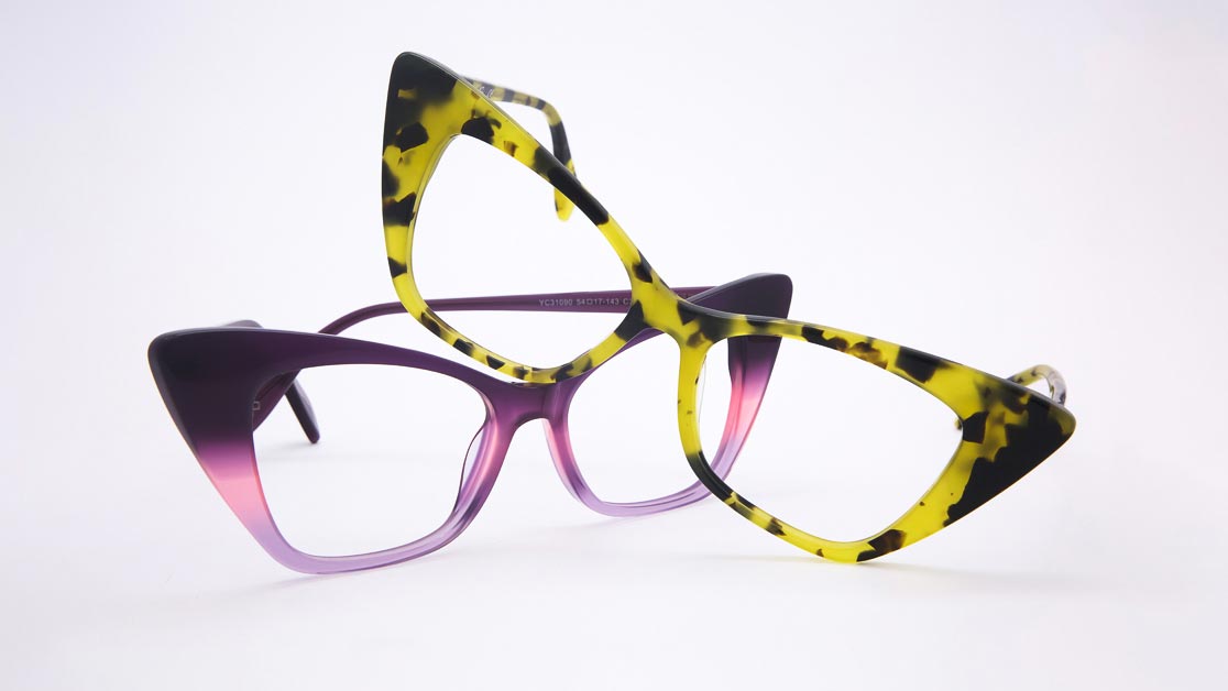 Best Cat-Eye Glasses - Trends & Styles in 2023 [UPDATED] – Kraywoods