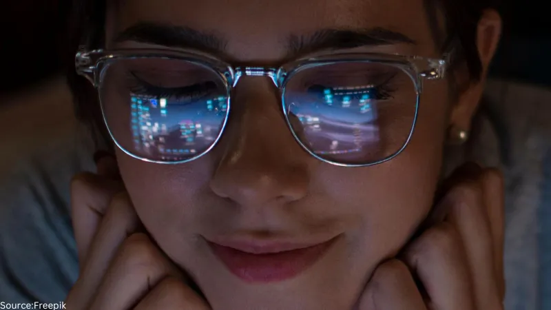 The Science Behind Blue Light Blocking Glasses: Do they actually work?